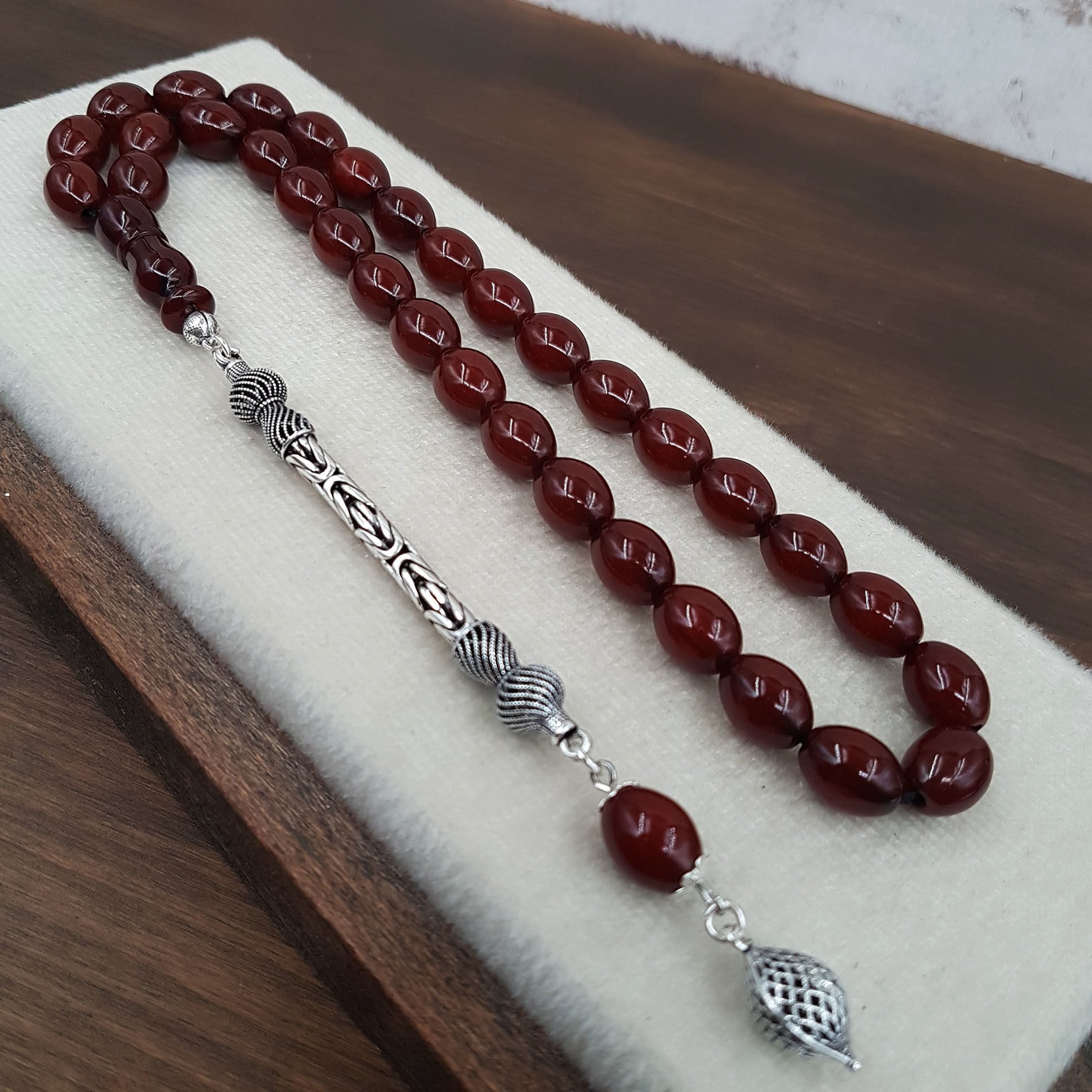 Gümüş Püskül Arpa Kesim Sıkma Kehribar Tesbih