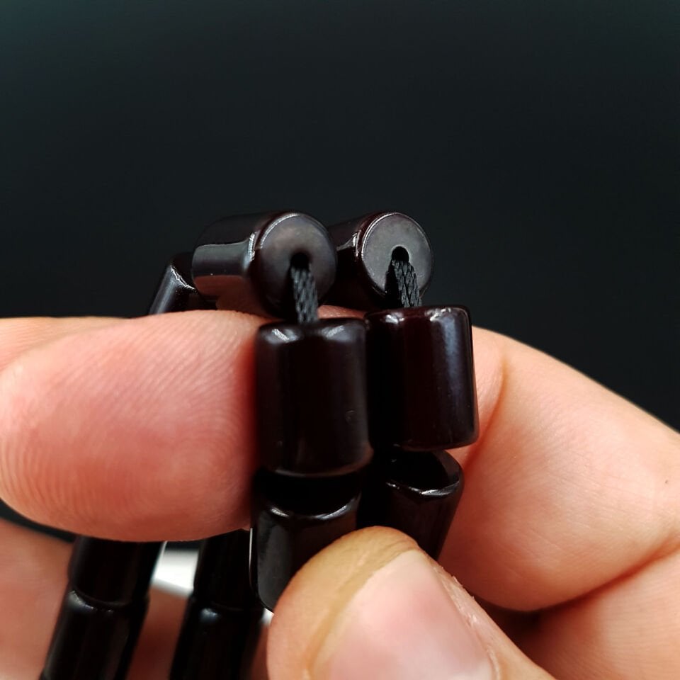 Siyah İri Kesme Çubuk Sıkma Kehribar Tesbih