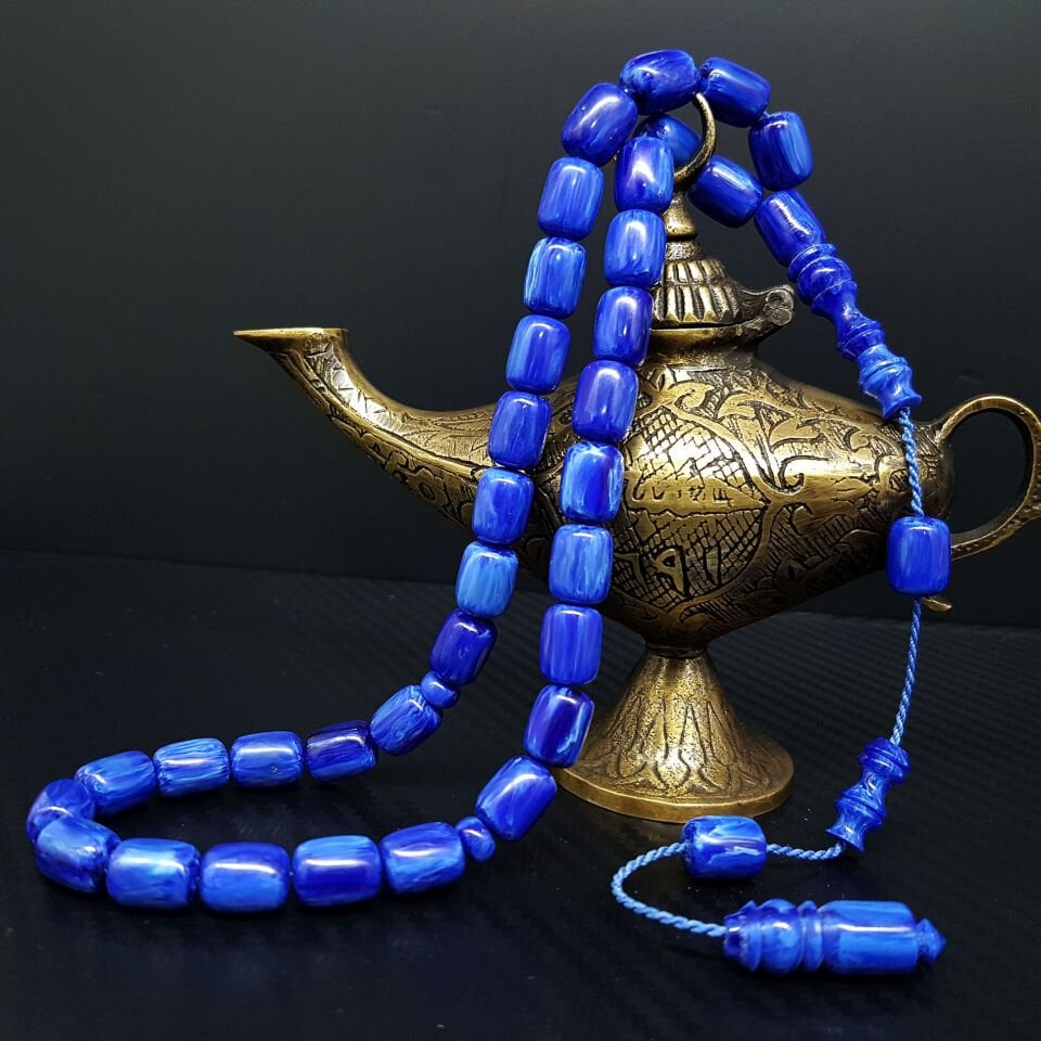 Parlament Mavisi Hareli Kanayan Bağa Tesbih