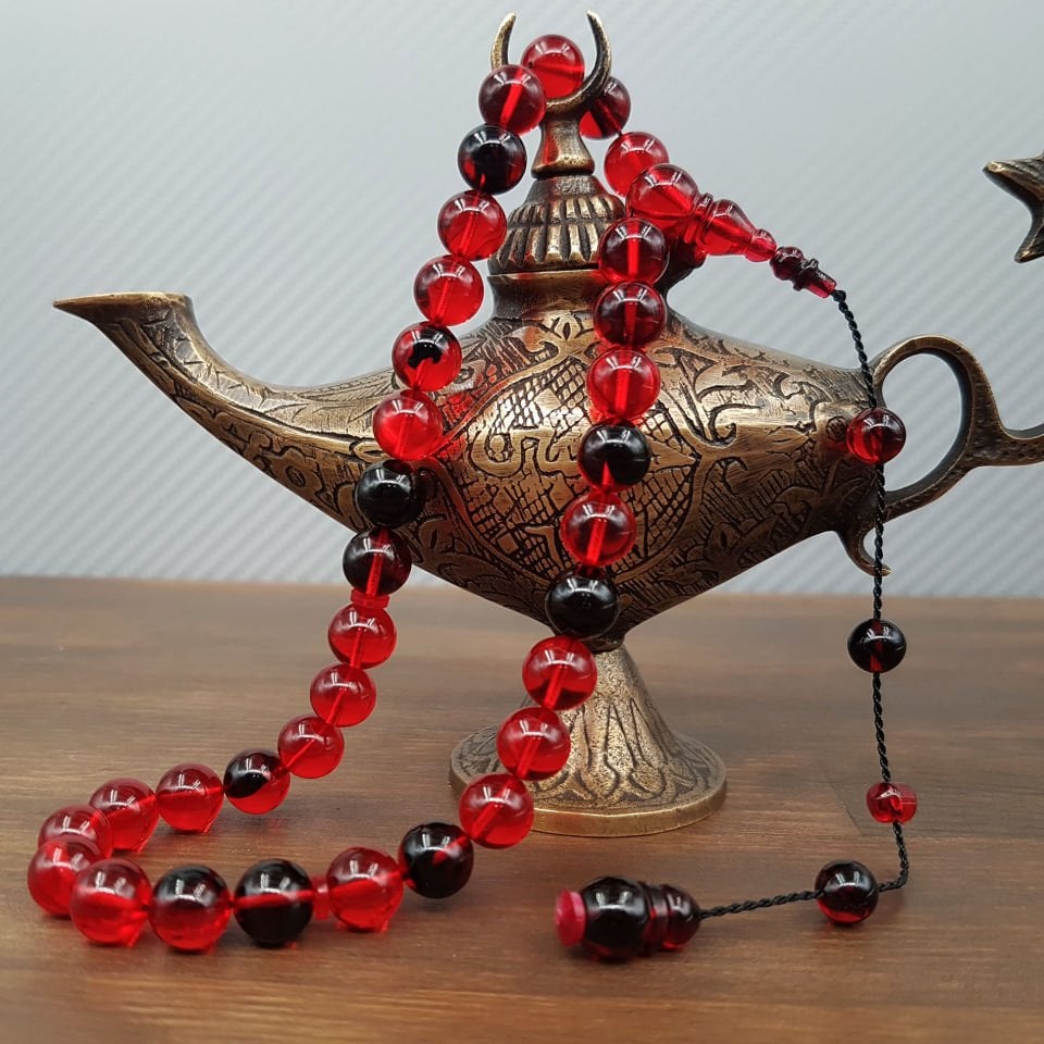 Kırmızı Siyah Küre Ateş Kehribar Tesbih