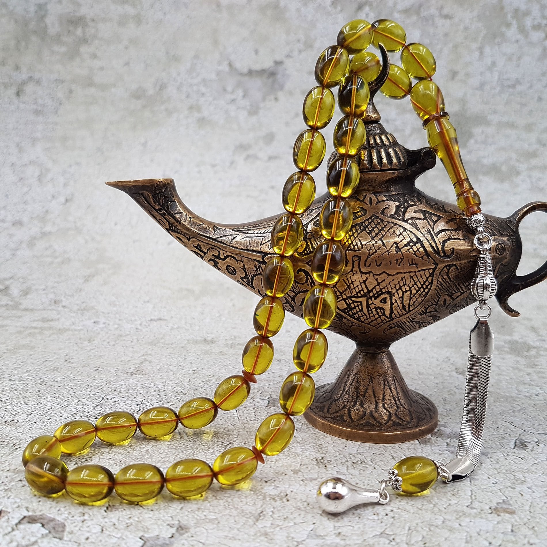 Yosun Yeşili Beyzi Blok Zar Kehribar Tesbih