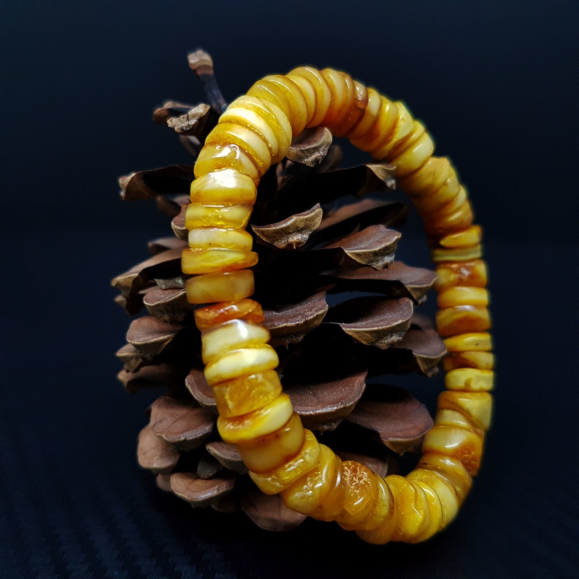 Silindir Kesim Damla Kehribar Bileklik