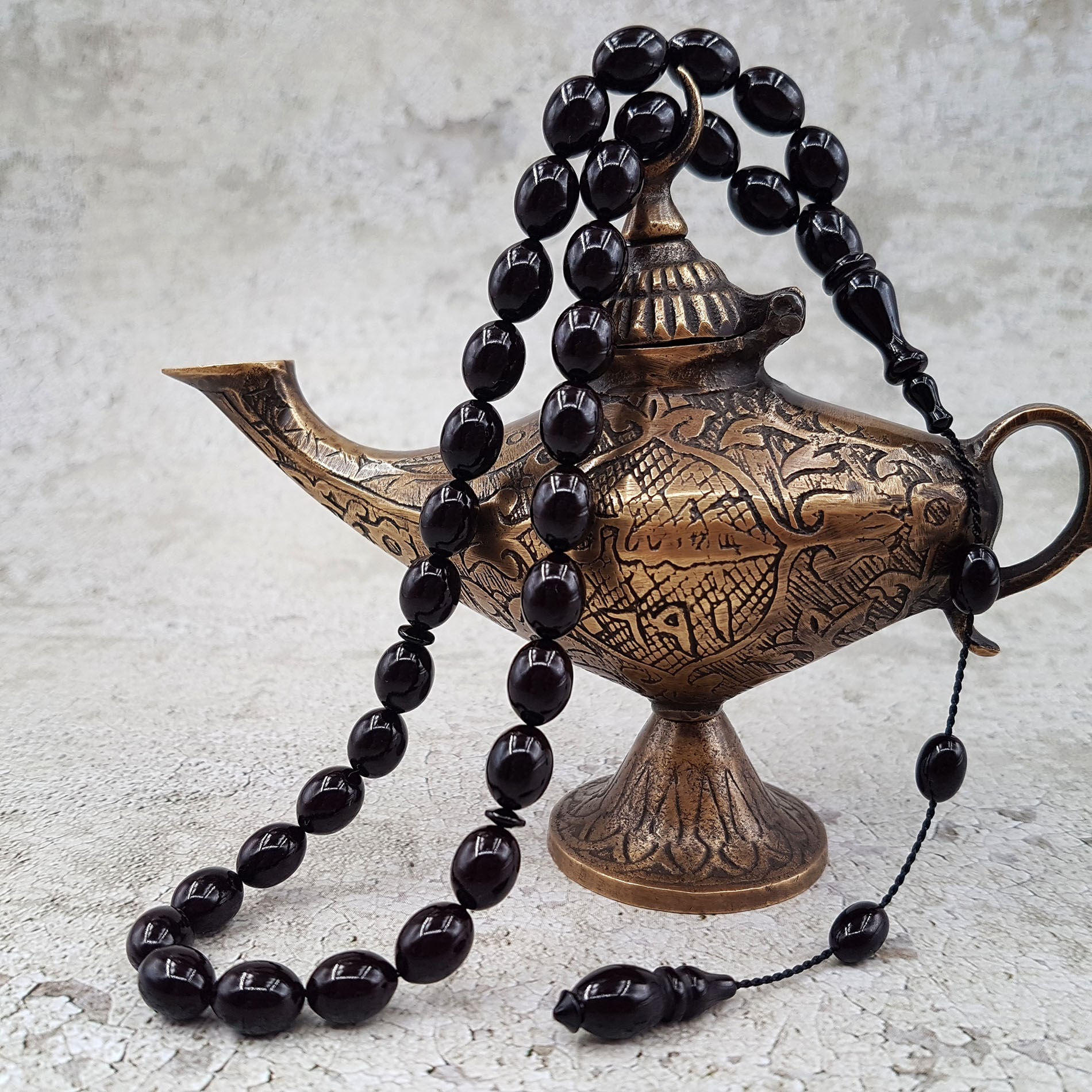 Siyah Beyzi Kesim Sıkma Kehribar Tesbih
