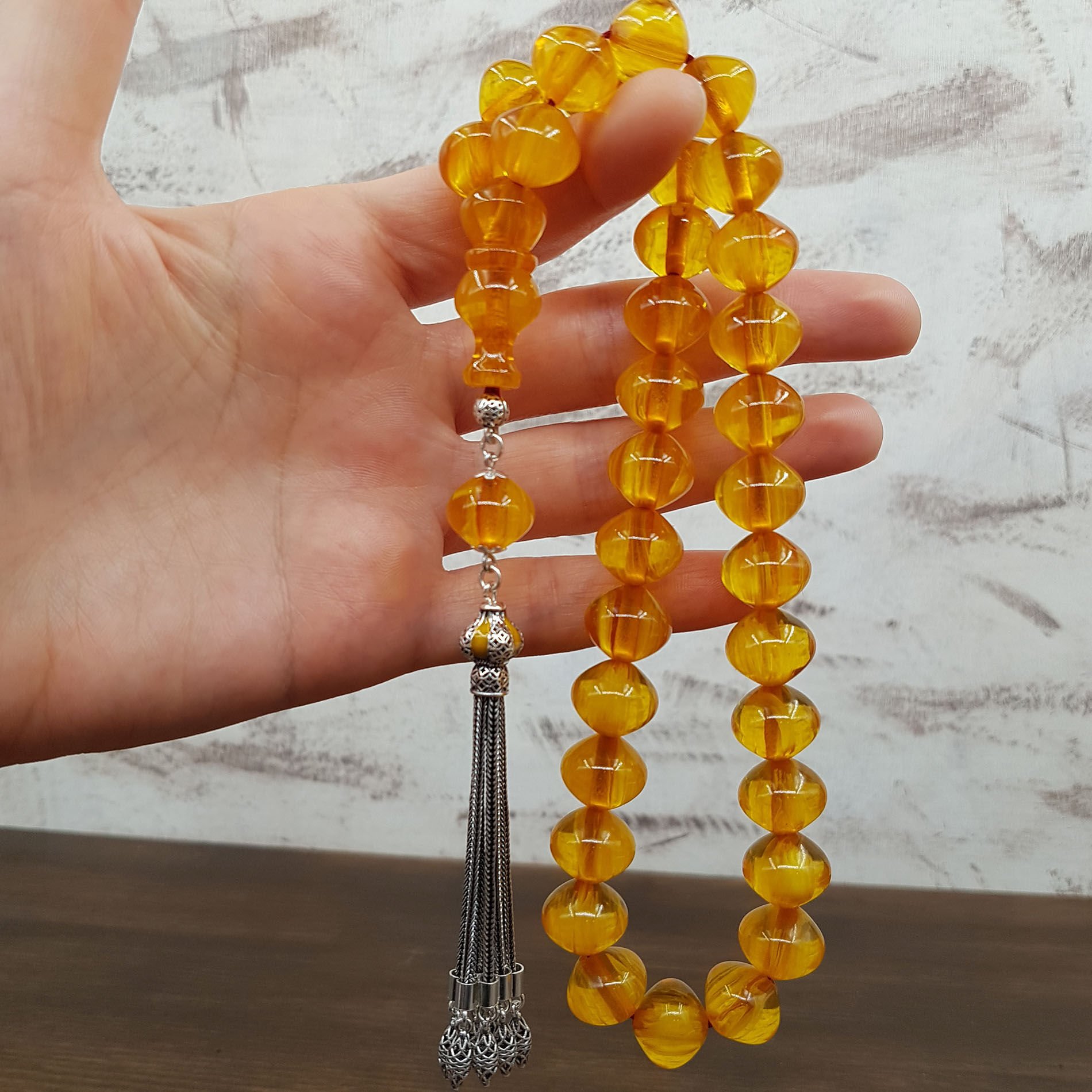 Büyük Boy Sığırcık Kesim Sarı Sıkma Kehribar Tesbih