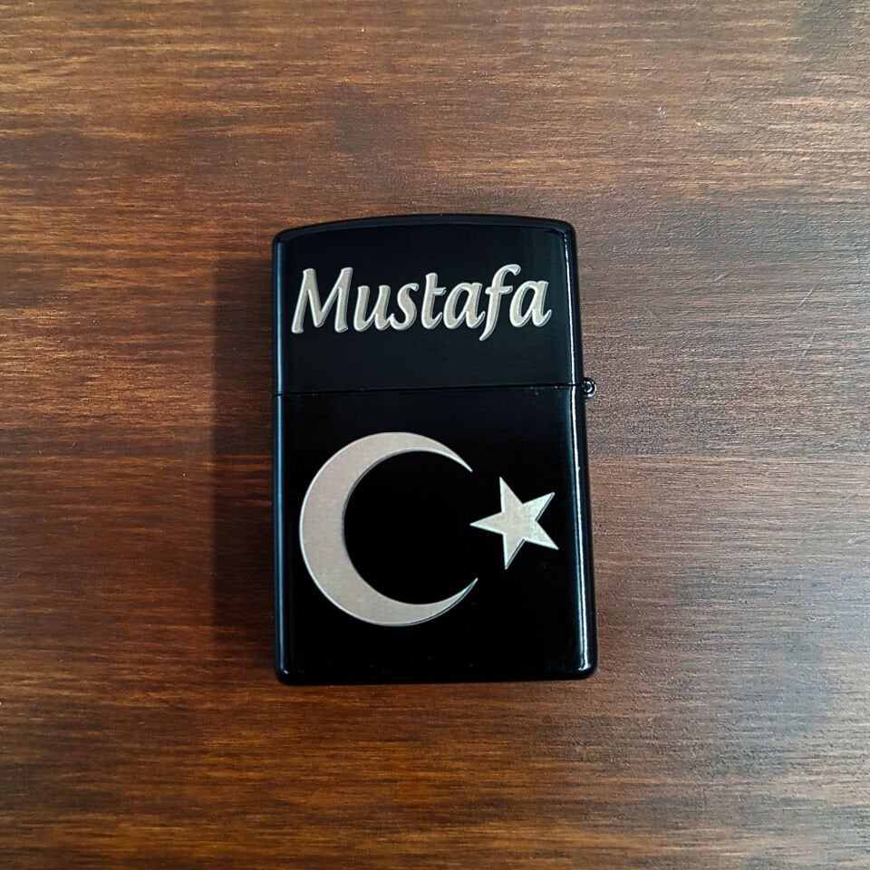Ayyıldız Kişiye Özel Benzinli Çakmak