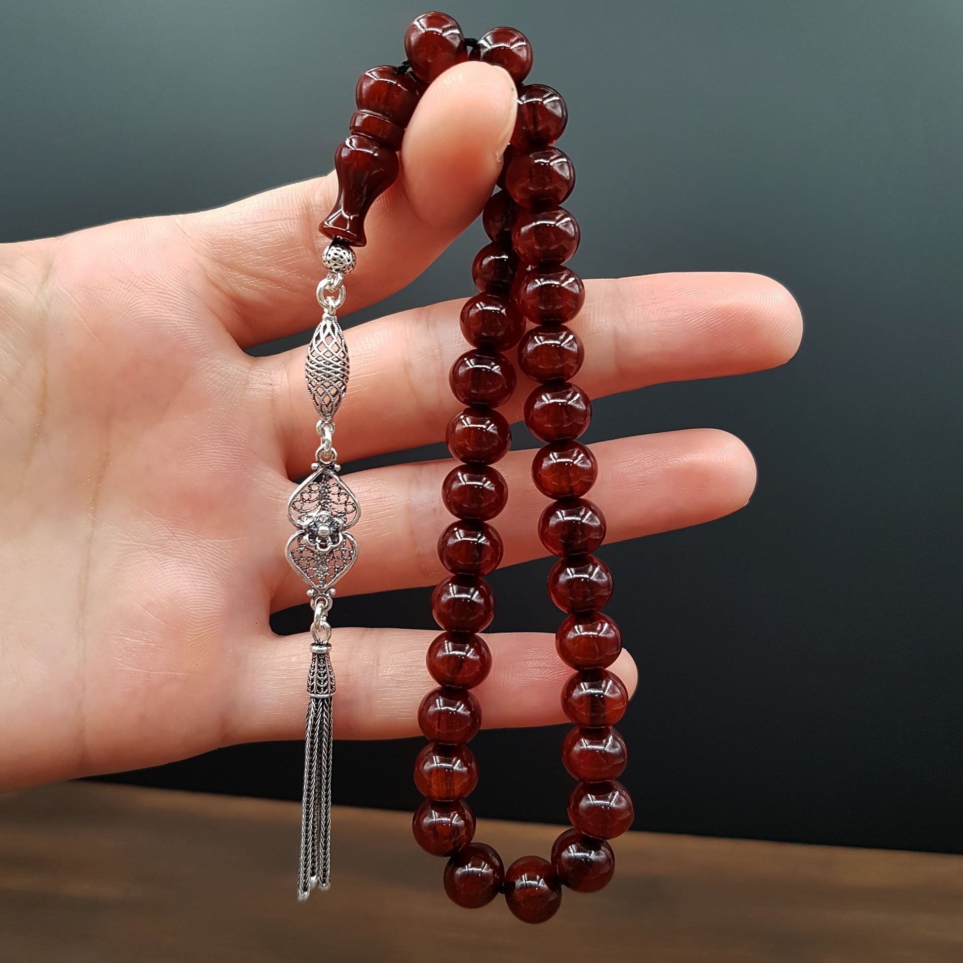 Bilek Boy Basık Küre Sıkma Kehribar Tesbih