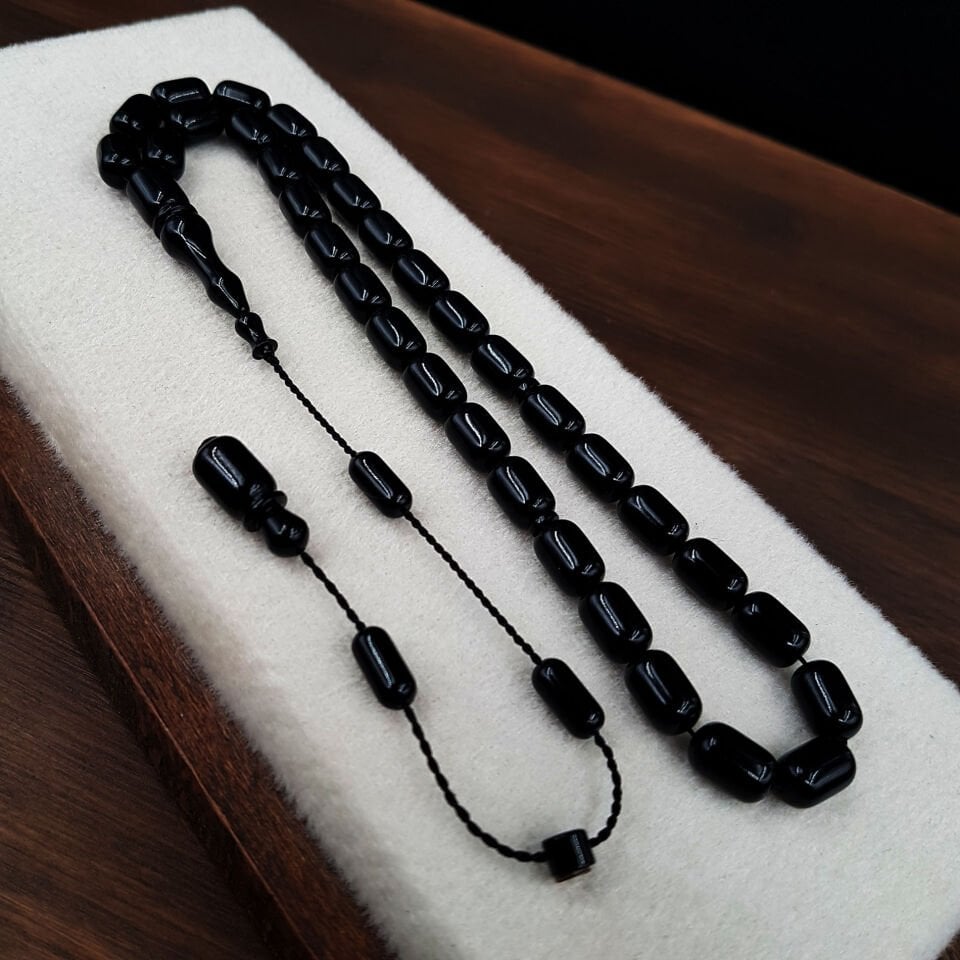 Siyah Kapsül Kesim Sıkma Kehribar Tesbih