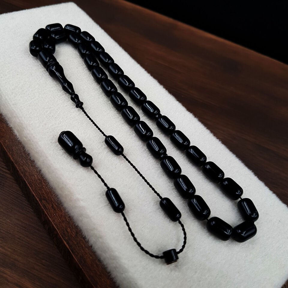 Siyah Kapsül Kesim Sıkma Kehribar Tesbih