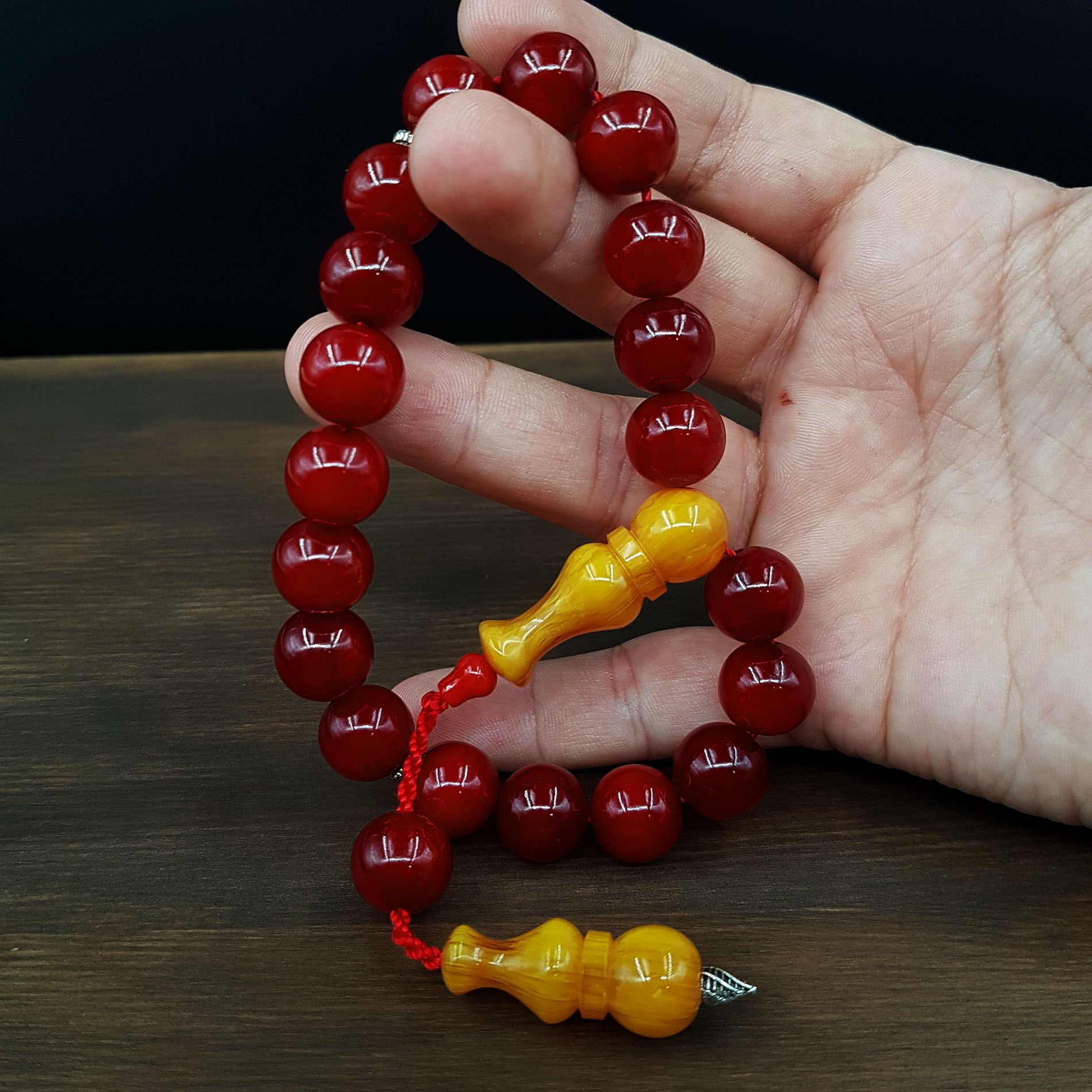 İmame Traşlı Bordo Küre Sıkma Kehribar Tesbih