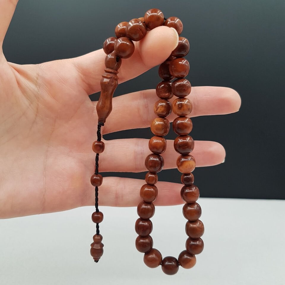 Basık Küre Kesim Koyu Kuka tesbih