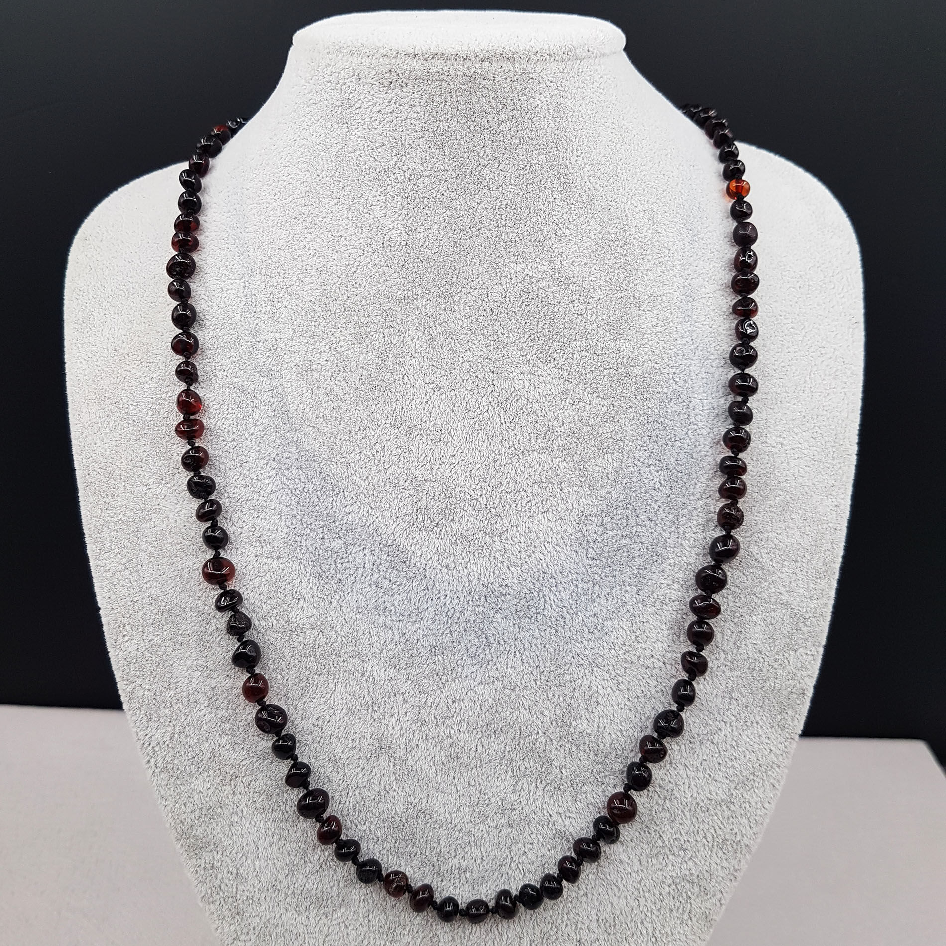 Koyu Kahve Damla Kehribar Kolye